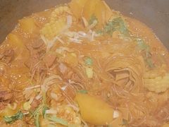 -山河屯铁锅炖·非遗铁锅炖(华强北店)