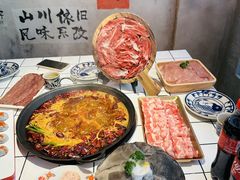 -旧街市鲜货老火锅(大光路店)