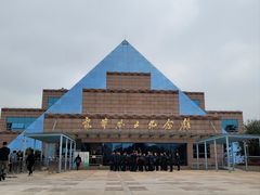 -上海市龙华烈士陵园