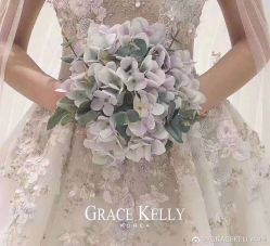-GRACE KELLY婚纱与礼服(天津店)