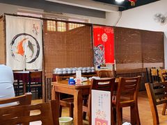 大堂-三居鲁味坊黄焖鸡(山大路店)