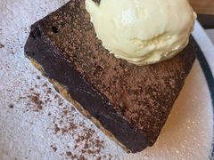 布朗尼巧克力蛋糕-SMOKI & CO(五大道店)