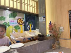 -HIHE Bistro·Oyster Bar(华熙live店)