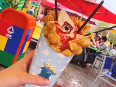 草莓华夫饼冰淇淋-Lotso Lunch Box 草莓熊餐盒