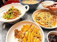 -蔼若春.传承三十年云南菜(金碧公园店)