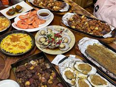 -老东镇啤酒屋海鲜加工·蒸汽海鲜·海鲜烧烤(台东店)