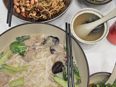 -粉观右江西鲜辣米粉(天地店)