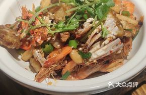 Crab Stir-fried Rice Noodles