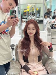 -YH HAIR SALON