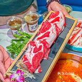 你敢相信吗？100多米就能吃到小青龙套餐～