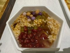 -江城小馆陕南妈妈菜·全球旅行餐厅(钟楼店)