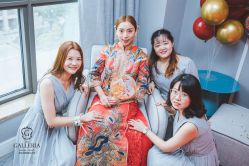 点击看大图 -GRACE KELLY婚纱与礼服(北京店)