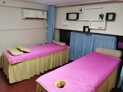 -初心正骨艾灸养生馆