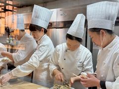 -伊喜饺子·烤鸭(五道口学院路店)