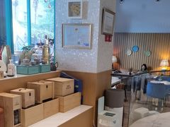 -莎琳娜食品有限公司·蛋糕店