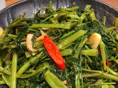 -马来西亚肉骨茶汤·招牌螃蟹·烧鸡·呷喱吧吧(海上世界店)