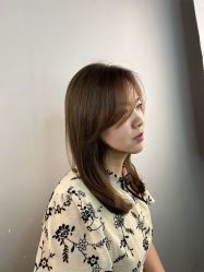 -发泽造型·烫发染发