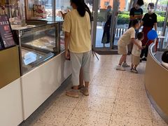 -哈根达斯(上海金山店)