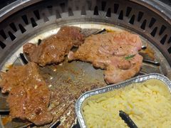 -木槿花韩式炭烤·熟成肉工坊(孙文东路店)