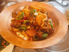 新疆大盘鸡-西部马华清真兰州牛肉面·烧烤夜市(关东店)