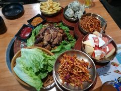 -肥肥虾庄·金牌油焖大虾(杨园滨江时代walk店)