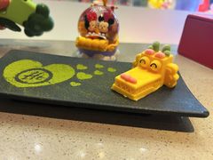 -海底捞火锅(新松江路生日主题店)