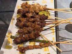 -威记烧嘢·南宁烧烤·超级生牛(绿地店)