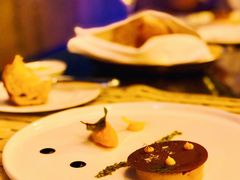 鹅肝冻配黑巧克力杏酱-上海和平饭店华懋阁 Cathay Room