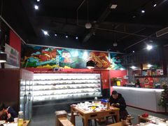 -牛华八婆麻辣烫(龙湖U城店)