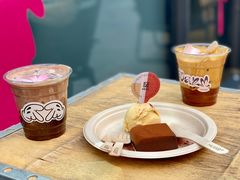 -HUGS coffee(东区店)