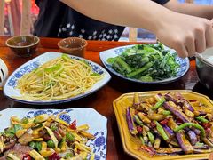 -苗湘食府(十年店)