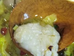 -周鱼小馆石锅酸菜鱼(活力汇店)