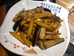 -锅来乐地锅鸡(安亭店)