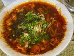 -老鼓楼麻辣烫夹馍
