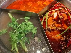 -廖掌柜·重庆鲜货火锅(上海首店)