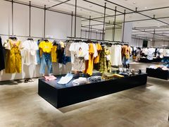 -URBAN REVIVO(荟聚中心店)