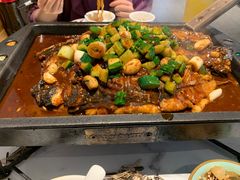 -江边城外烤全鱼(世茂广场店)