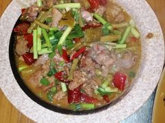 -郑件洋芋饭庄