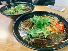 -宝哥杂酱万州面(镋钯街37号院店)