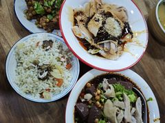 -朱大嘴肥肠血旺(福字街店)