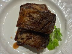 -品悦酒店(三林古镇店)