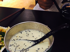 -勺子米线·云南传统小吃市集(四方街店)