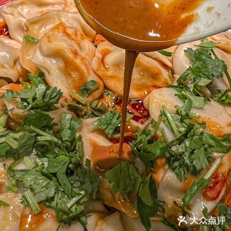 在上海就能吃到泉州排队王羊肉炉！