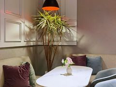 店内环境-潮一不贰·法式甜品·生日蛋糕·西式简餐(外滩店)