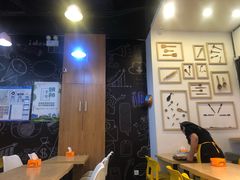 大堂-李连贵熏肉大饼(金隅嘉品Mall店)