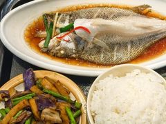 -荟选餐饮徐家汇社区食堂(徐虹北路店)