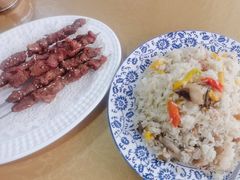 -百盛新疆特色餐厅