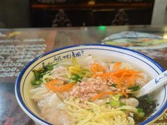 -长人馄饨铺(解放街店)