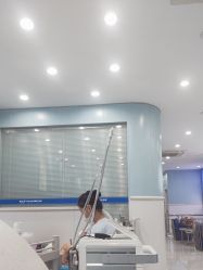 -蕾特恩专业祛痘·皮肤管理