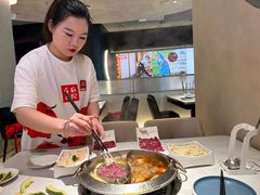-左庭右院鲜牛肉火锅(金山万达店)